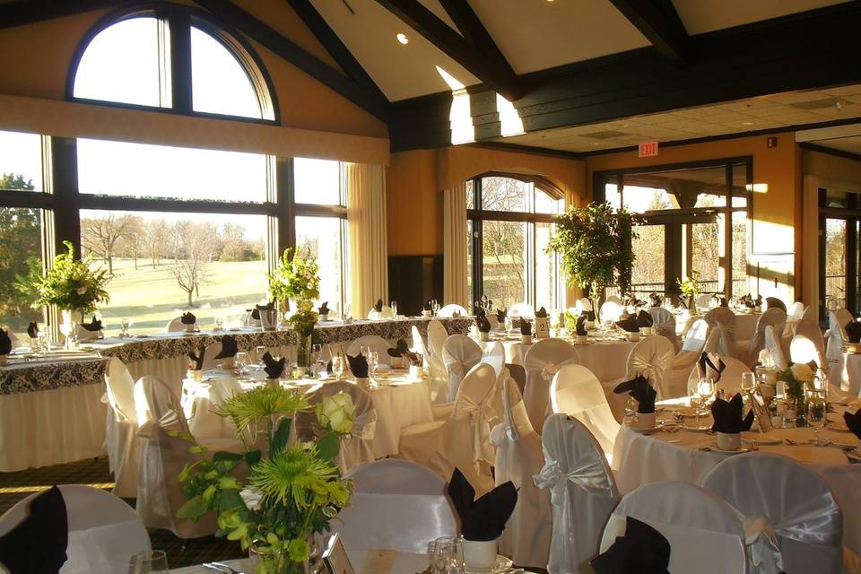 Bartlett Hills Golf Club & Banquets - Venue - Bartlett, IL - WeddingWire