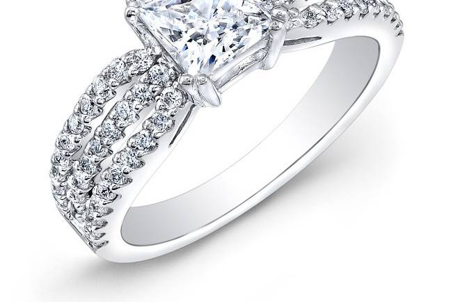 ENG-5599
This 14KT white gold engagement ring features 60 prong-set round diamonds. It may also feature the center stone of your choice!
Call 213.626.6012 or chat with us at www.goldempirejewelry.com to get the best deal for this beautiful piece!