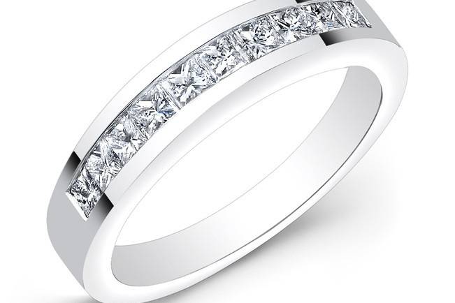 BRD-2008B
This modern-style 14KT white gold wedding band features 10 channel-set princess cut diamonds.
Call 213.626.6012 or chat with us at www.goldempirejewelry.com to get the best deal for this beautiful piece!