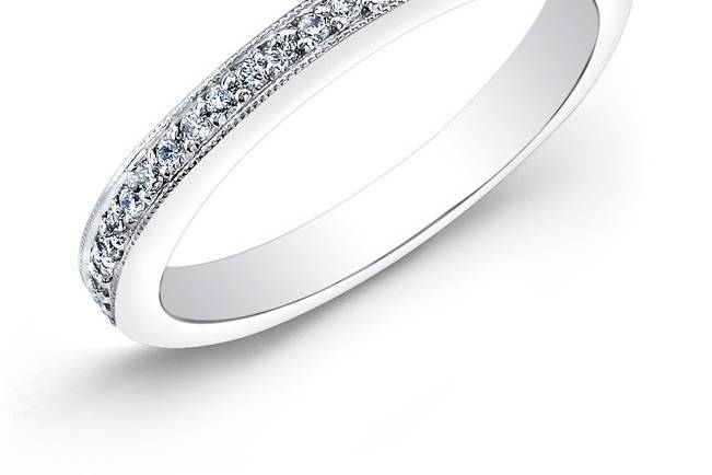 ENG-5569B
This 14KT white gold wedding band features a milgrain finish along the edges of 31 pave-set round diamonds.
Call 213.626.6012 or chat with us at www.goldempirejewelry.com to get the best deal for this beautiful piece!
