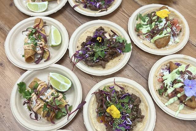 Mix tacos