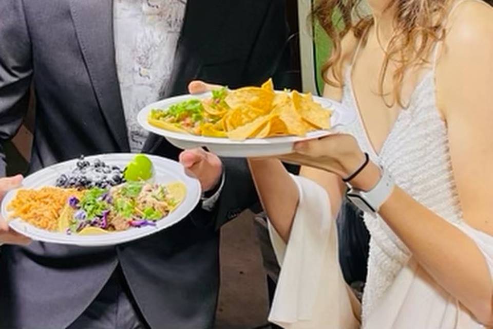 Happy couple with tacos