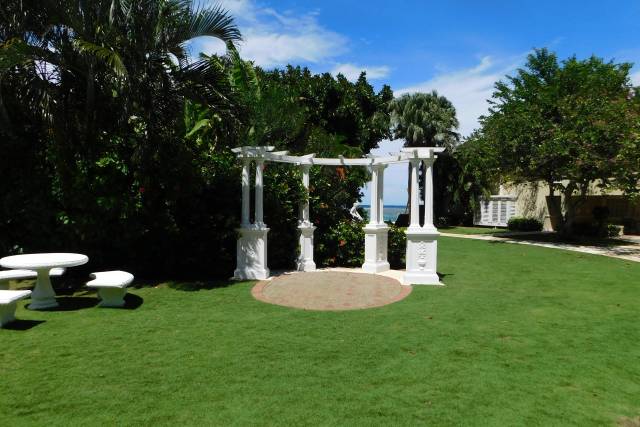 Wedding location sandals