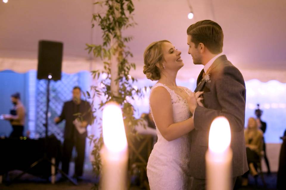 Carly & Mike's first dance