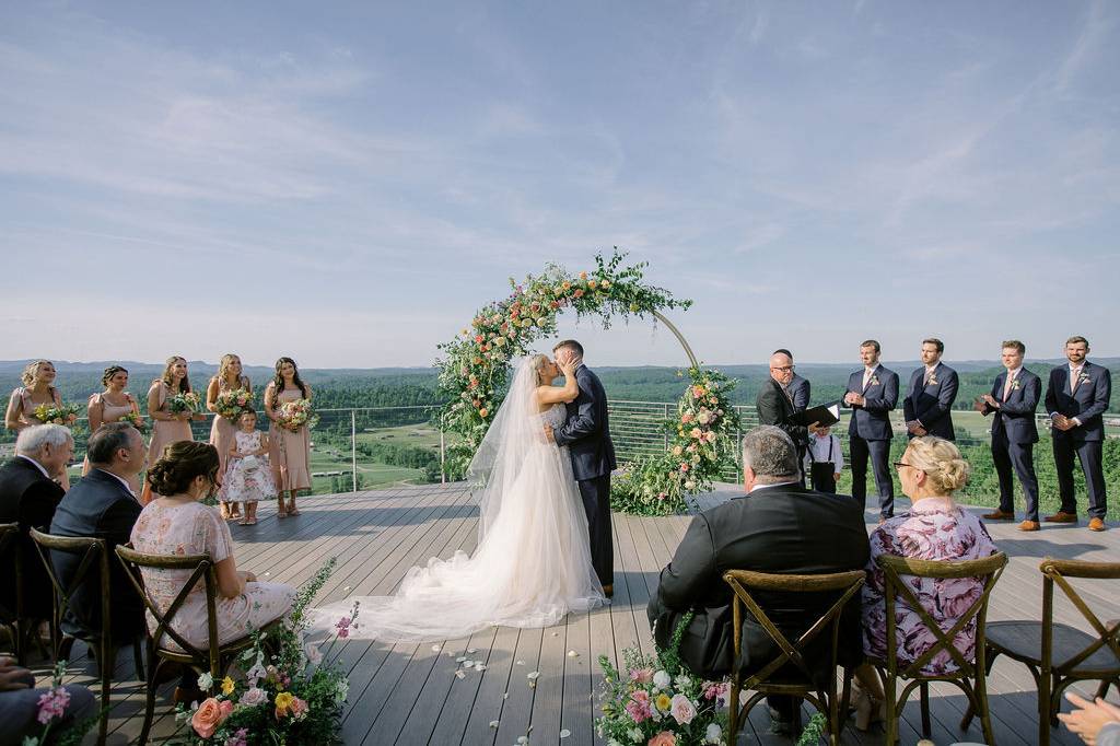 The 10 Best Wedding Venues in West Virginia - WeddingWire