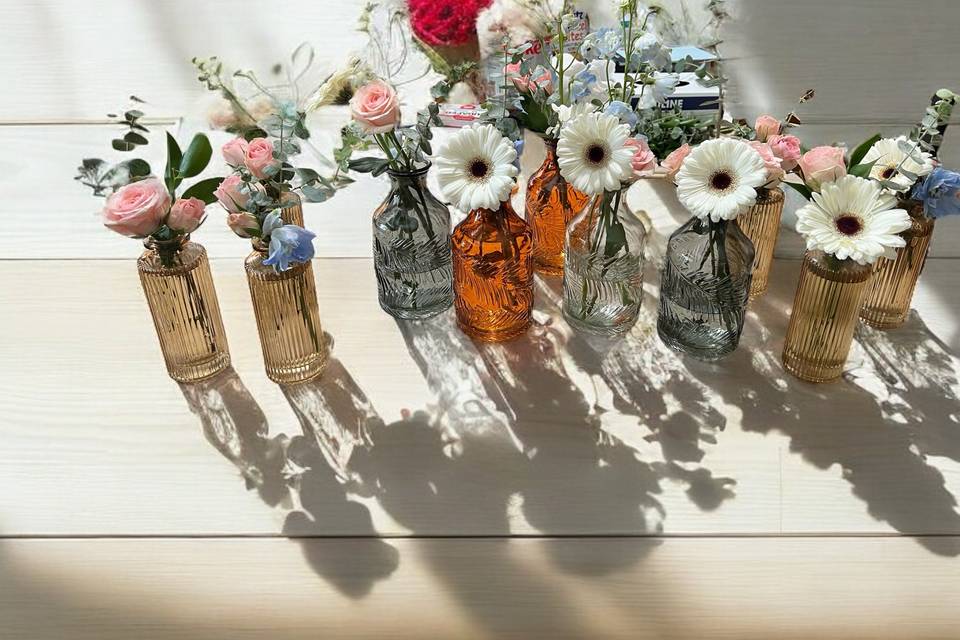 Bud vases