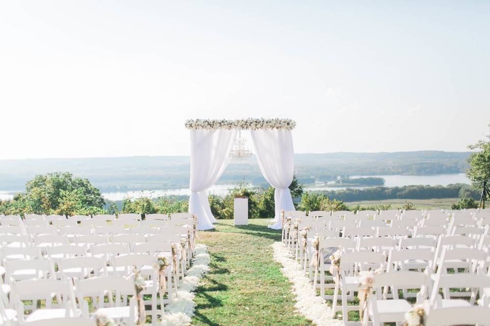 Wedding by the beach