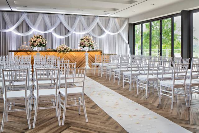 Indoor wedding ceremony