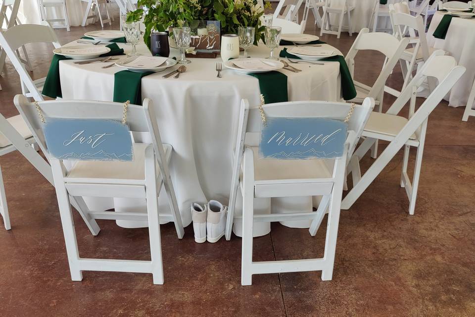 Bride/Groom seats