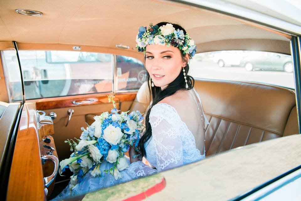 Bridal portraits in Rolls Royce
