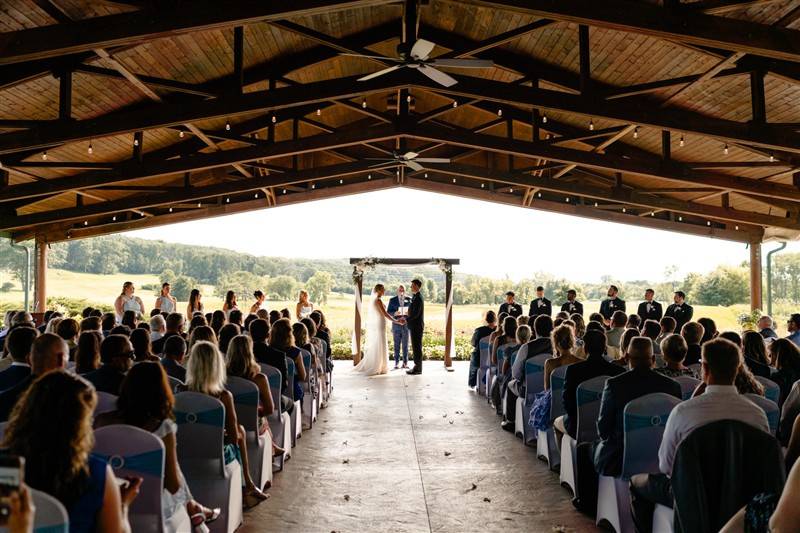Hawk's View Golf Club Weddings