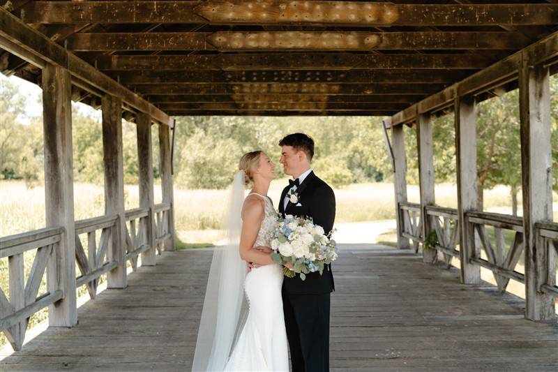 Hawk's View Golf Club Weddings
