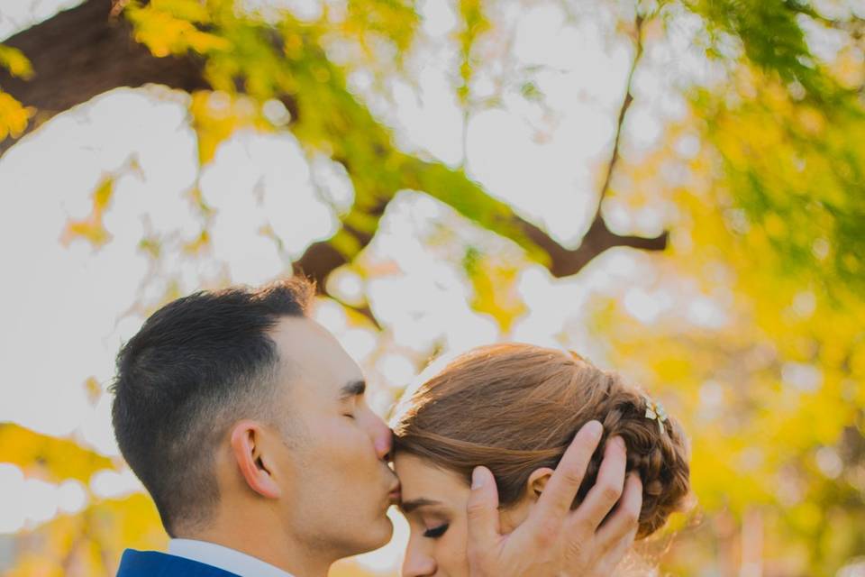 South Texas wedding couple