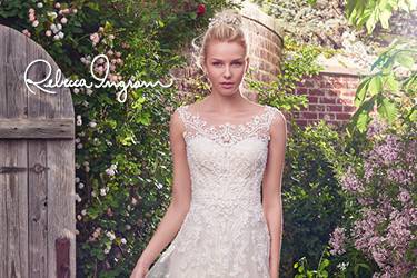 Lace bridal dress