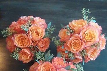 Peach bouquets