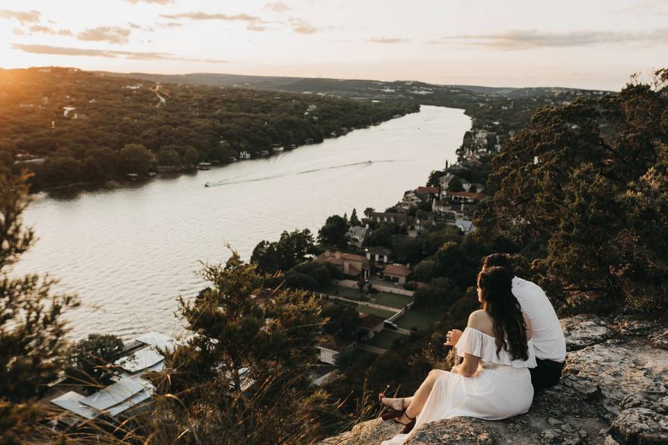 Mt. Bonnell Elopement