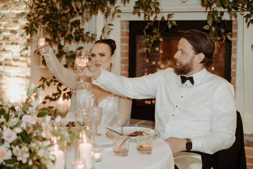 Couple - Reception Toast