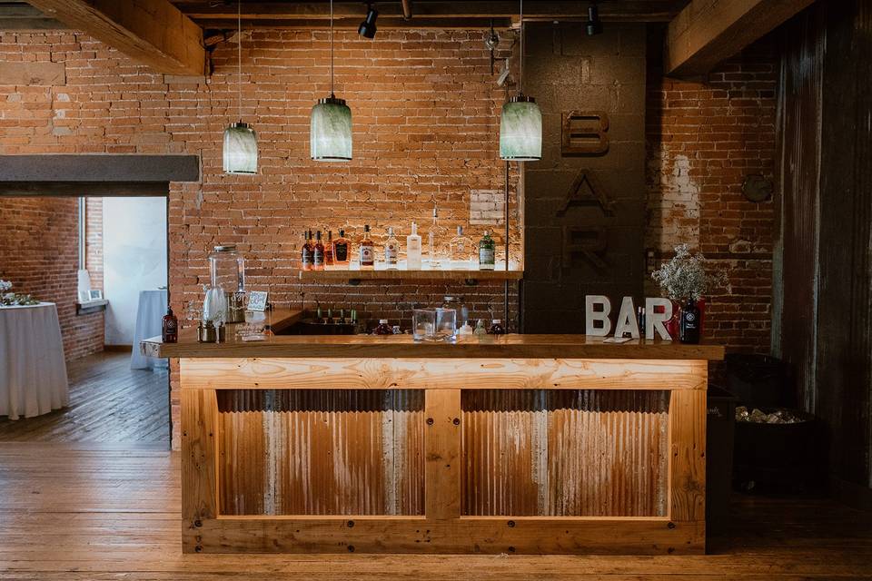 Cocktail Hour Bar