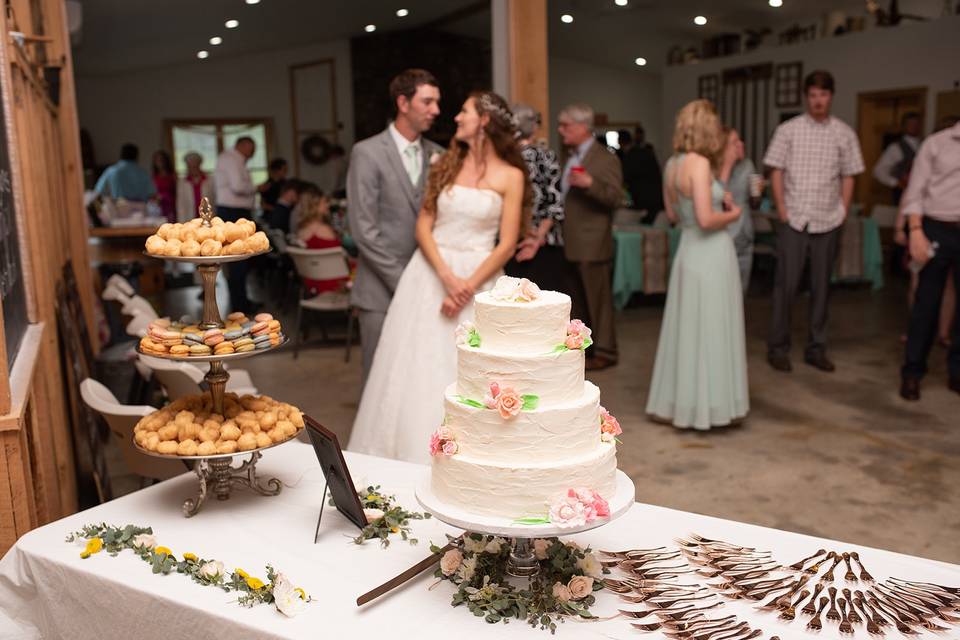 Cutting the cake