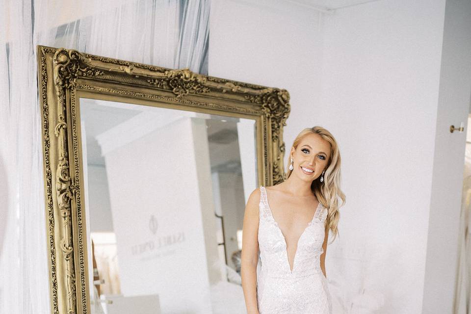 Isabel O'Neil Bridal