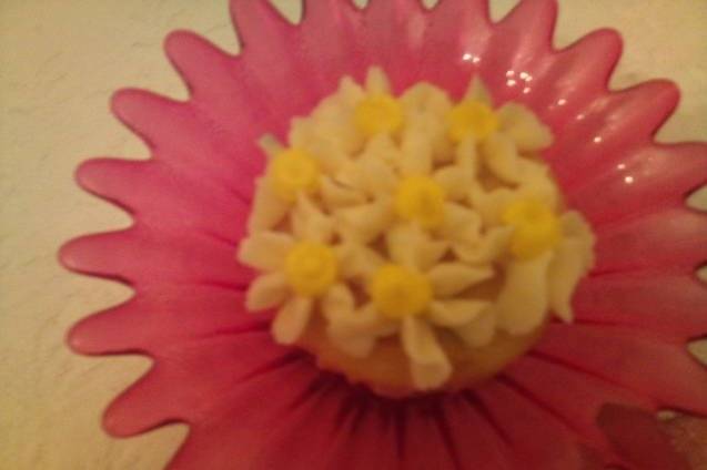 Yellow and White Drop Flower Birthday Cupcake