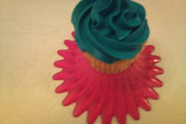 Teal Swirled cupcake