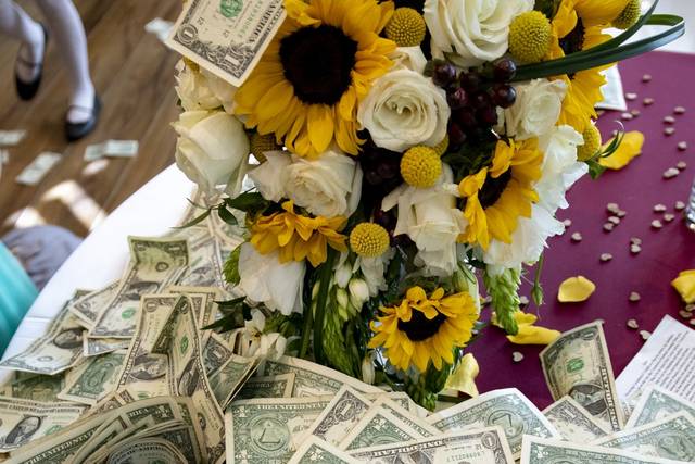 Money Dance