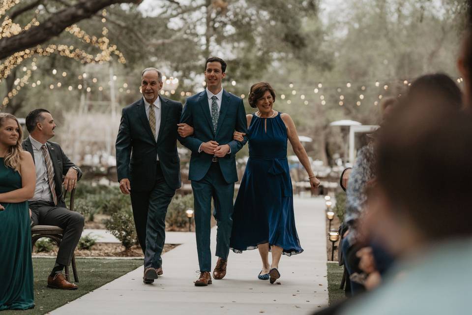 Groom with his parents