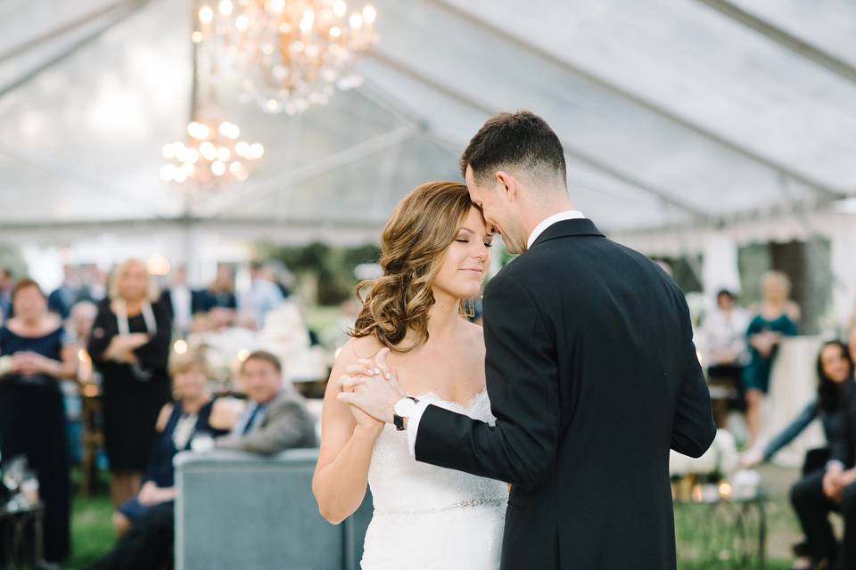 Couples first dance