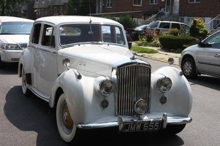 Riding in style in a 1953 Bentley