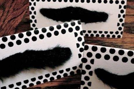 Mustache Placecards!