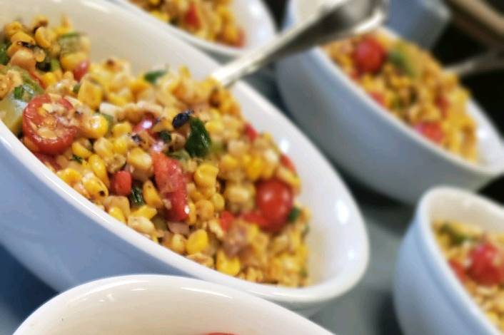 Fresh corn salad