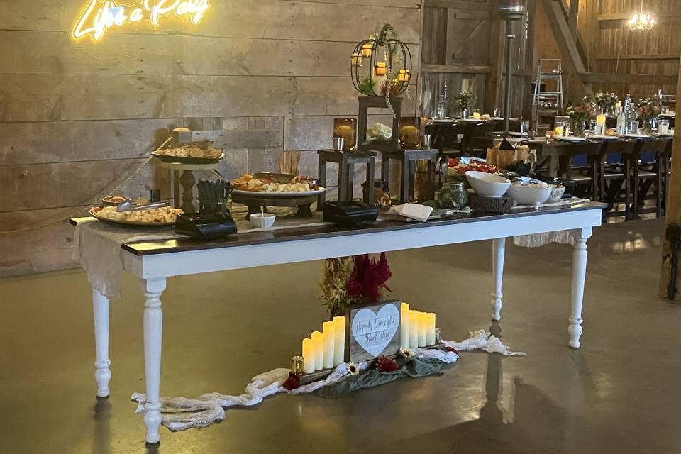 Wedding Caterer Table Display