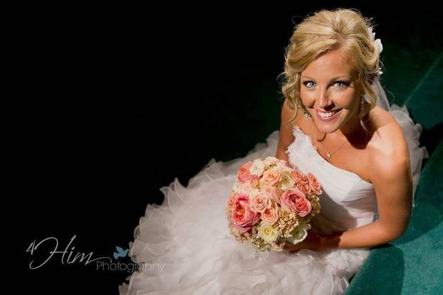 Bride holding her bouquet