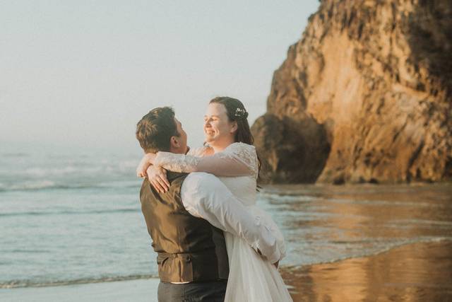 Hug Point Elopement