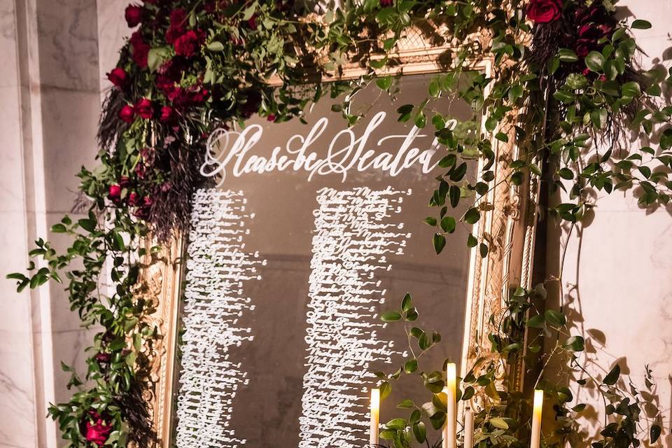 Mirror Escort Card Display