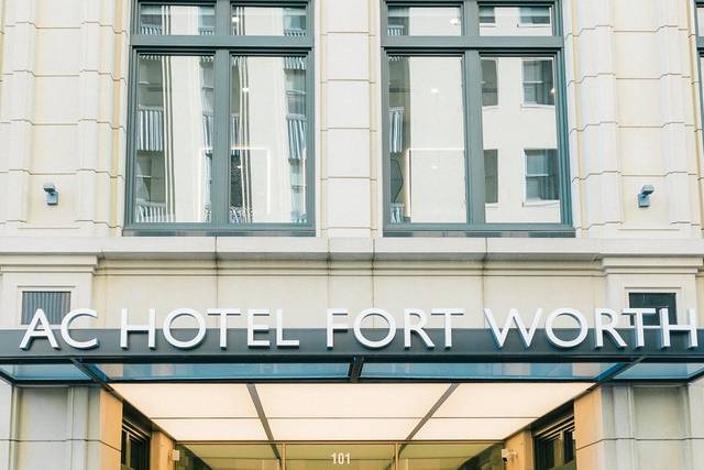 AC Hotel by Marriott Fort Worth Downtown
