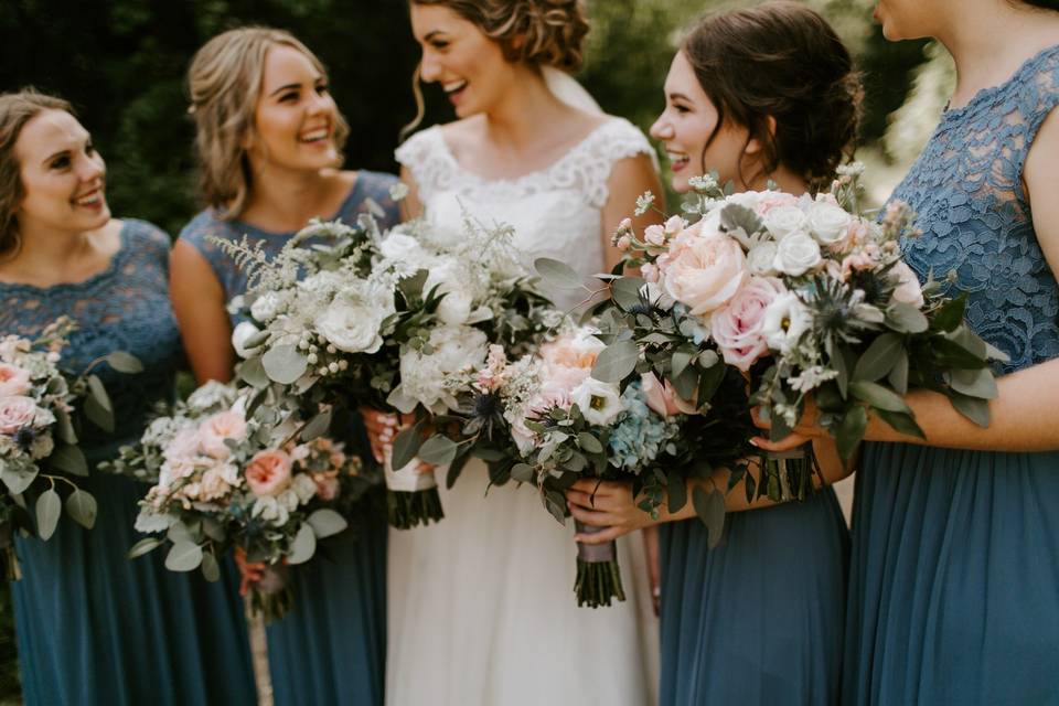 Bridal Party Photos Summer