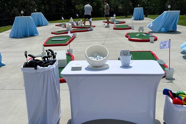 Holes To Go Mini Golf Rentals Chattanooga