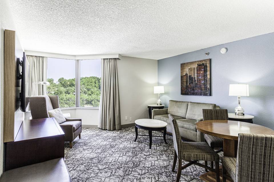 King Parlor Suite