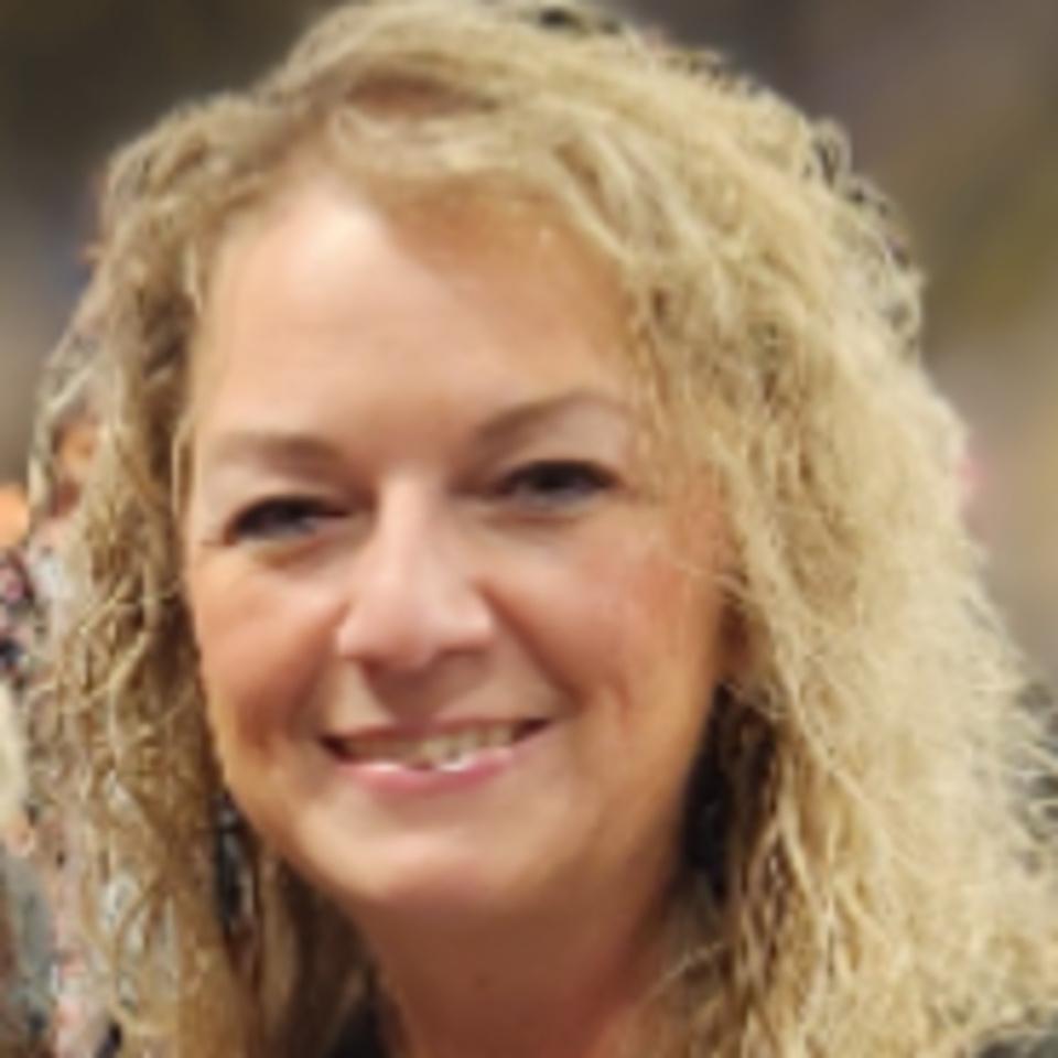 Heidi Borsos