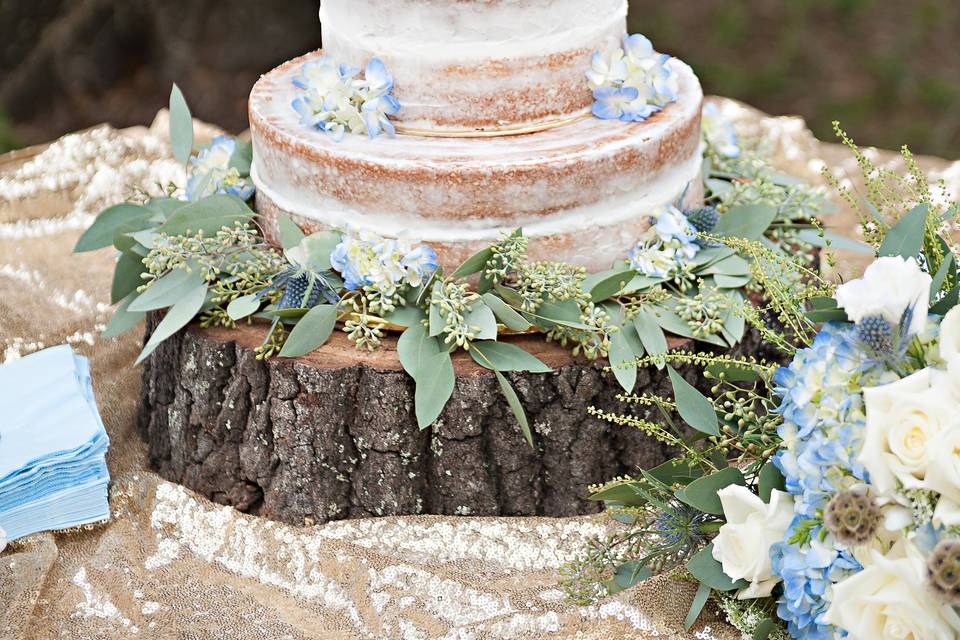 Pretty cake display