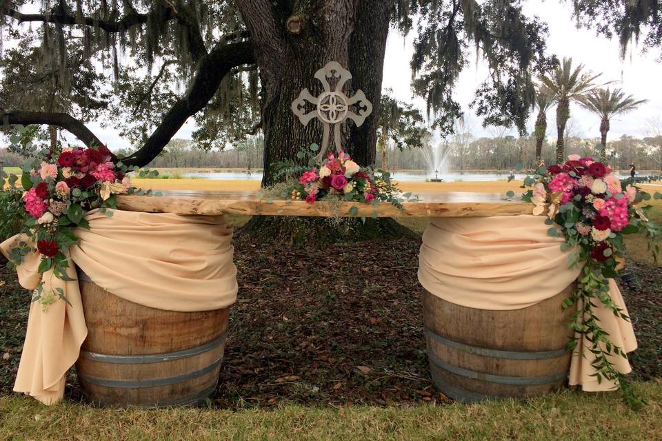 Rustic altar design