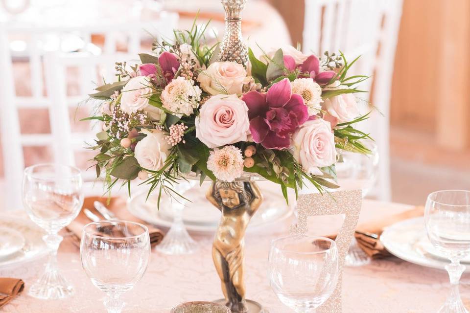 Rustic centerpiece