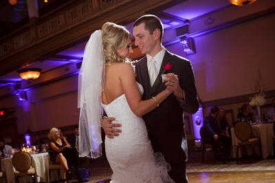 Couple's first dance