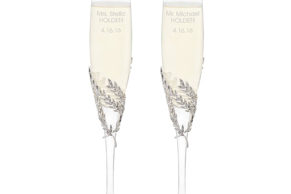 <p>
Our Athena Pave Wedding Flutes have delicate leave accents at the base.</p>