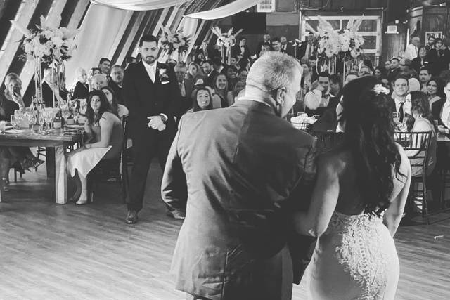 Dad, Give her away 1 last time