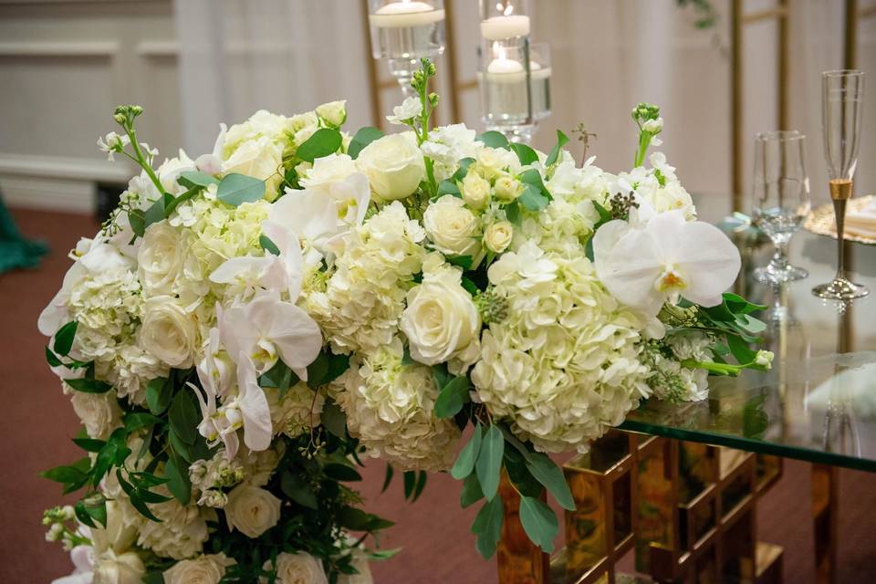 White and green floral bouquet