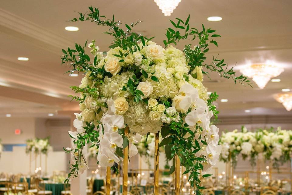 Elegant table setup