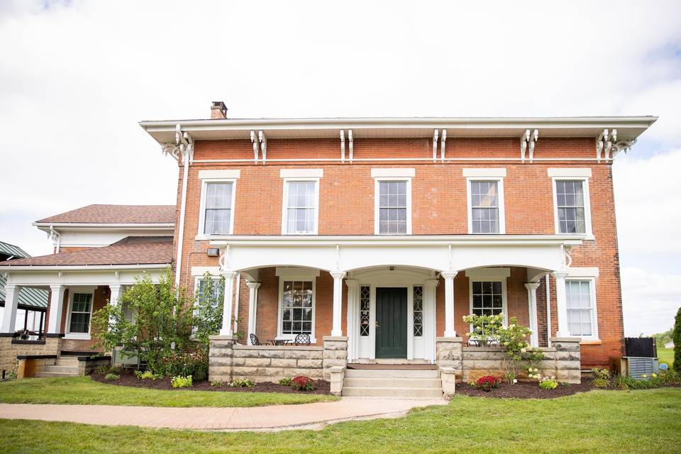 Farmhouse Garden